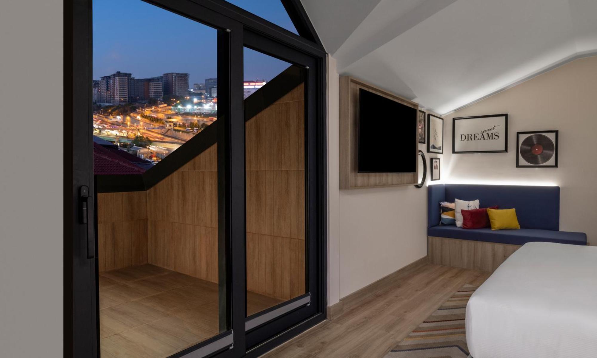 Hampton By Hilton Istanbul Merter Eksteriør bilde
