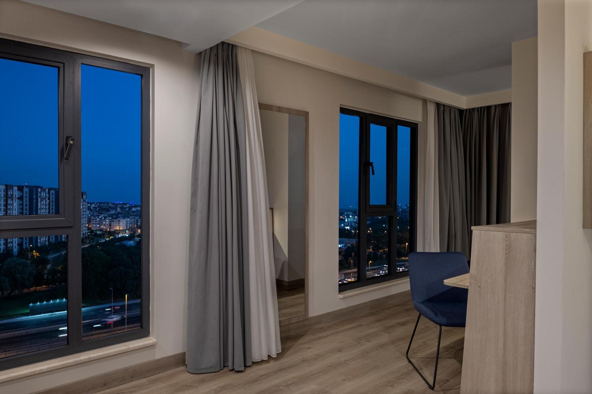 Hampton By Hilton Istanbul Merter Eksteriør bilde