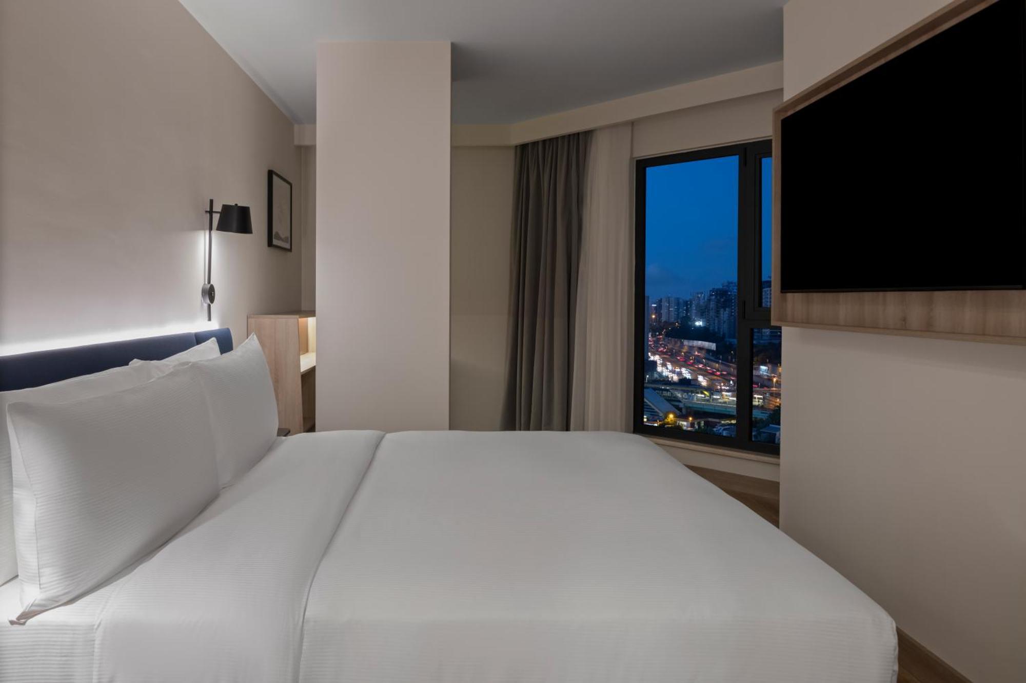 Hampton By Hilton Istanbul Merter Eksteriør bilde
