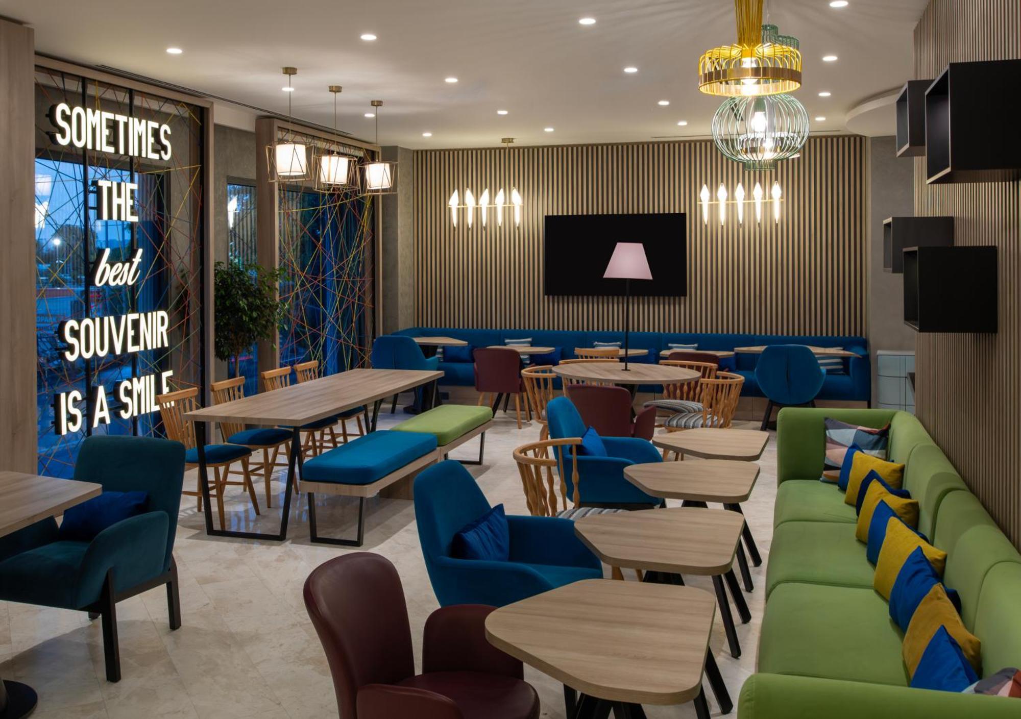 Hampton By Hilton Istanbul Merter Eksteriør bilde